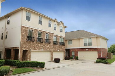 7807 Hanover Mill Ln, Houston, TX 77040 - photo 2