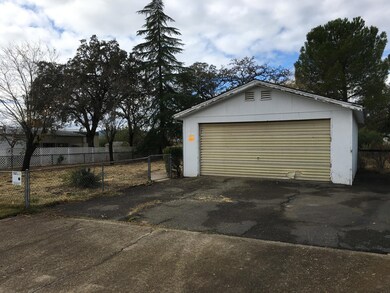 2 Car Garage
