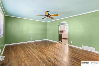 7439 S 69th St, La Vista, NE 68128 - photo 2