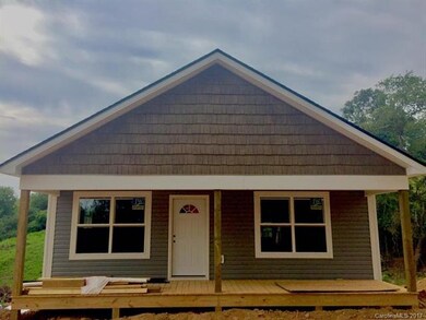 1048 Bear Creek Rd unit B, Leicester, NC 28748 - photo 2