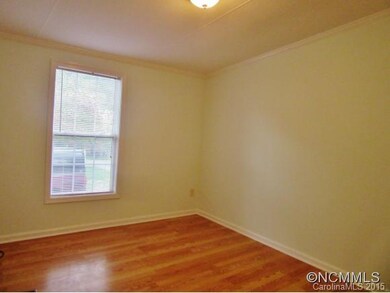 131 Leslie Way, Hendersonville, NC 28792 - photo 7