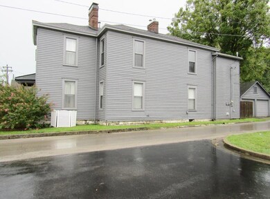 513 W Broadway St, Frankfort, KY 40601 - photo 4