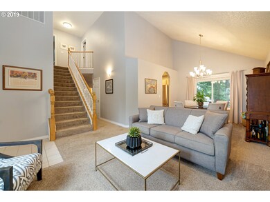 444 SW 25th Cir, Troutdale, OR 97060 - photo 4