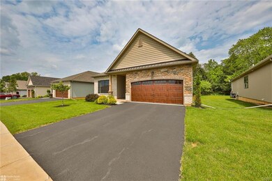 4084 Clearbrook Rd, Emmaus, PA 18049 - photo 2