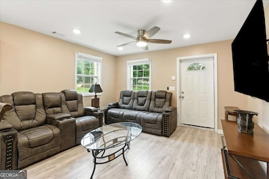 142 Hutton Place NW, Atlanta, GA 30318 - photo 3