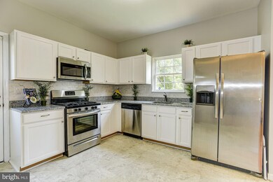 5421 Hillburn Ave, Baltimore, MD 21214 - photo 7