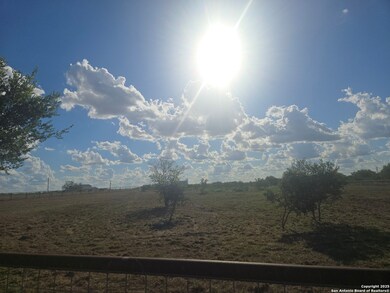 15215 Cassiano Rd, Elmendorf, TX 78112 - photo 5