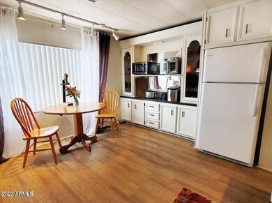 Eat in kitchen