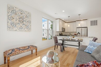 41 Woodville St unit 3, Boston, MA 02119 - photo 6