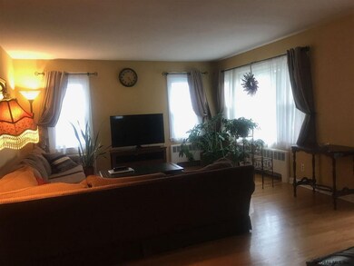 11 Fordham Ct, Albany, NY 12209 - photo 3