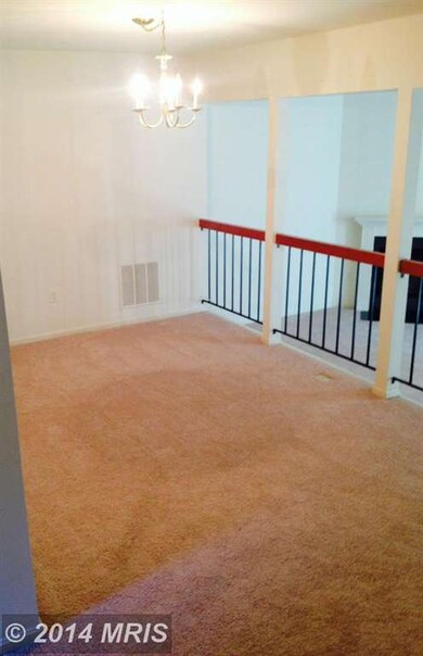 9517 Poplar Leaf Ct, Fairfax, VA 22031 - photo 4