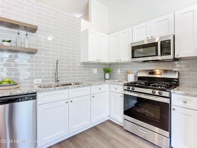 6080 Davon St, Jacksonville, FL 32244 - photo 2