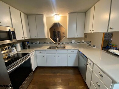 1917 E 29th St, Scottsbluff, NE 69361 - photo 7