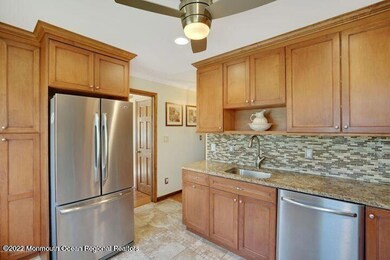 51 Valentine St unit 5A, Monmouth Beach, NJ 07750 - photo 4