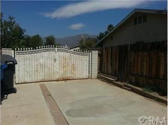 5045 Auburn Ave, San Bernardino, CA 92407 - photo 3