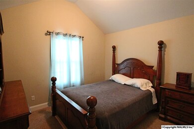 3508 Cottonville Rd, Grant, AL 35747 - photo 7