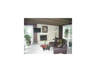 3645 Bever Ave SE, Cedar Rapids, IA 52403 - photo 5