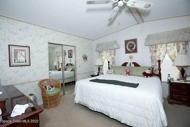 842 Periwinkle Cir, Sebastian, FL 32976 - photo 7