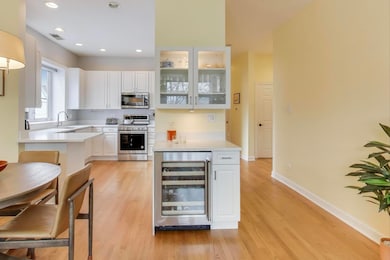 3616 N Janssen Ave unit 2S, Chicago, IL 60613 - photo 6