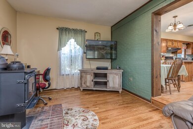 310 Glaize Orchard Rd, Winchester, VA 22603 - photo 5