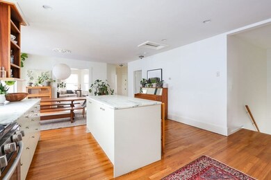112 Berkshire St unit 3, Cambridge, MA 02141 - photo 3