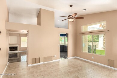 7664 E Dayview Circle, Tucson, AZ 85750