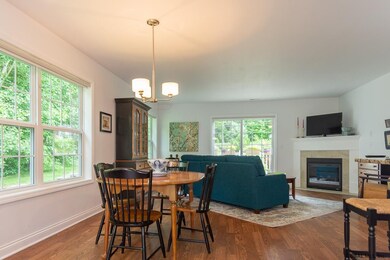 801 Royale Ct, Troy, NY 12180 - photo 2