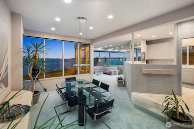 3089 Alki Ave SW unit 2, Seattle, WA 98116 - photo 4