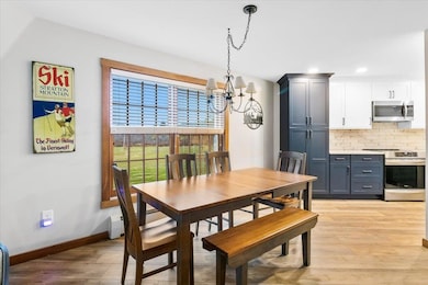 254 Boynton Rd unit 3, Londonderry, VT 05148 - photo 4