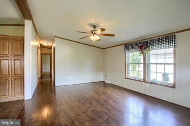 18 Meadowview Dr, New Bloomfield, PA 17068 - photo 3