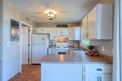 31 Kathy Dr, Haverhill, MA 01832 - photo 7