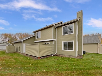 1410 Granada Trail N, Saint Paul, MN 55128 - photo 6