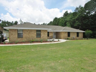 1829 Tillman Ln, Pensacola, FL 32526 - photo 3