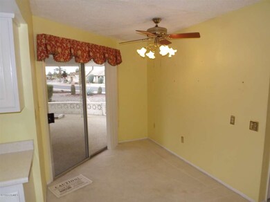 17403 N Cottonwood Dr, Sun City, AZ 85373 - photo 6