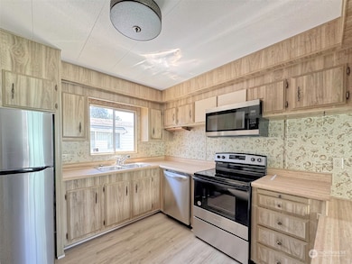 22014 28th Place S unit 4, Des Moines, WA 98198 - photo 7