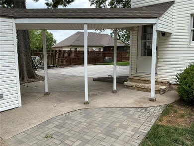 2303 College Ave, Manhattan, KS 66502 - photo 6