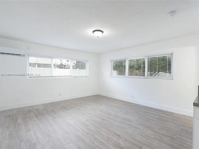 1818 Sherman St unit 2, Hollywood, FL 33020 - photo 3