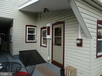 15 Cumberland St, Clear Spring, MD 21722 - photo 7