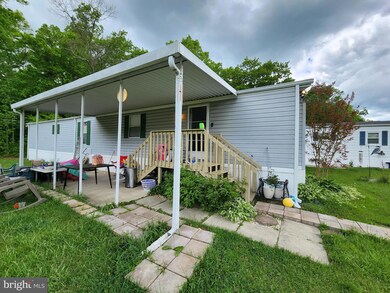 312 Regina Rd, Edgewood, MD 21040 - photo 2