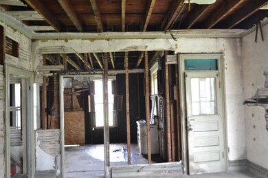 129 Division St, Elkhart, IN 46516 - photo 6