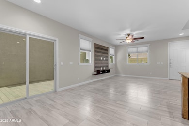 2452 N 73rd Ln, Phoenix, AZ 85035 - photo 4