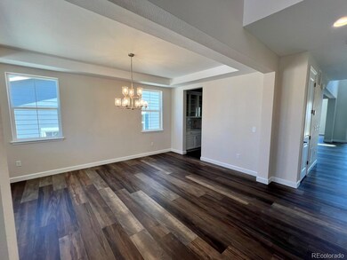 7242 S Waterloo Way, Aurora, CO 80016 - photo 2