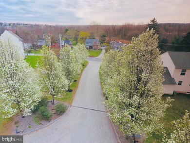 338 Ross Rd unit D, King of Prussia, PA 19406 - photo 2