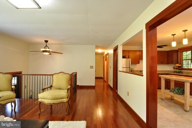 12316 Running Deer Rd, Manassas, VA 20112 - photo 5