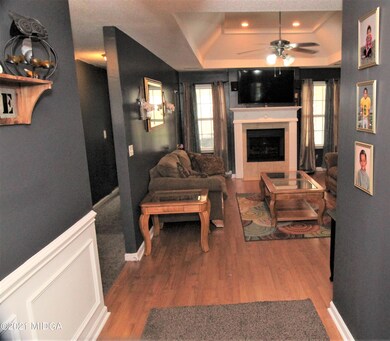 108 Elizabeth Dr, Byron, GA 31008 - photo 2