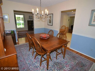 5209 Grenock Dr, Lothian, MD 20711 - photo 5