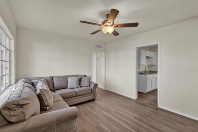 7520 Taxco Dr, El Paso, TX 79915 - photo 6