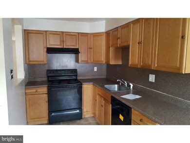 1322 Rainer Rd, Brookhaven, PA 19015 - photo 4