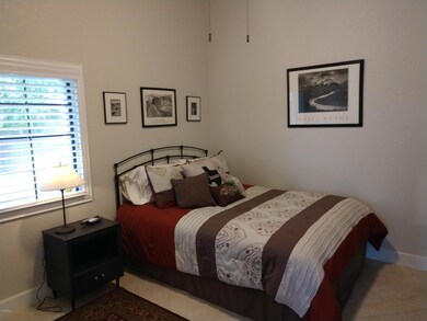 930 E Knight Ln, Tempe, AZ 85284 - photo 7