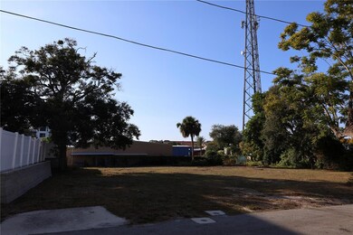 952/958 Howard Ave, Dunedin, FL 34698 - photo 4